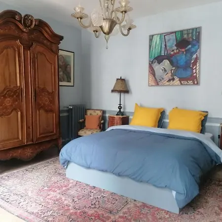 Le Lys Bleu